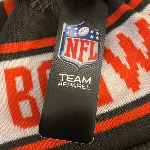 NFL Cleveland Browns hat and scarf set - Picture 3 of 3